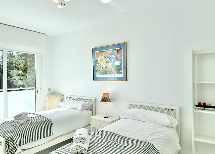 Center Of Marbella - Eaw Homes