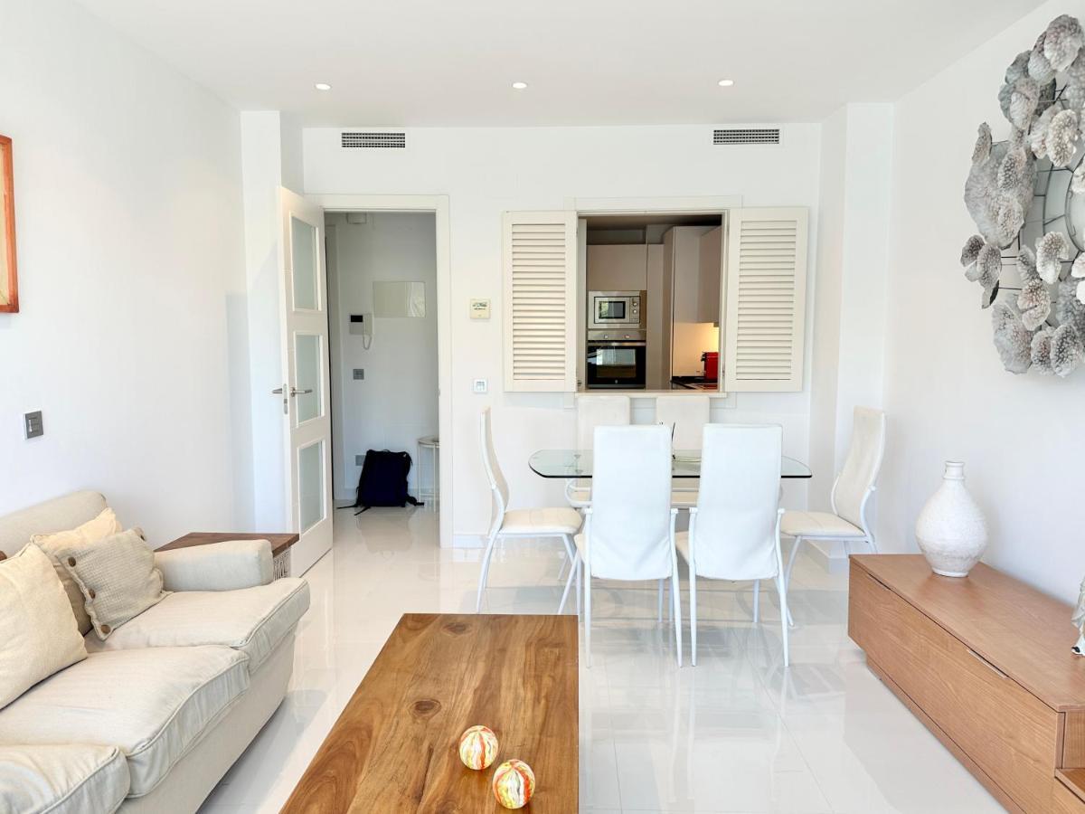 Center Of - Eaw Homes Marbellac